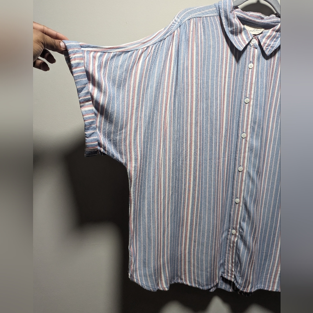 Universal Thread button down shirt - Picture 6 of 6